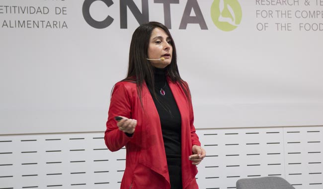 Beatriz Romanos-Jornada-Personalización-CNTA